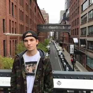 Meet your Posher, Mathis